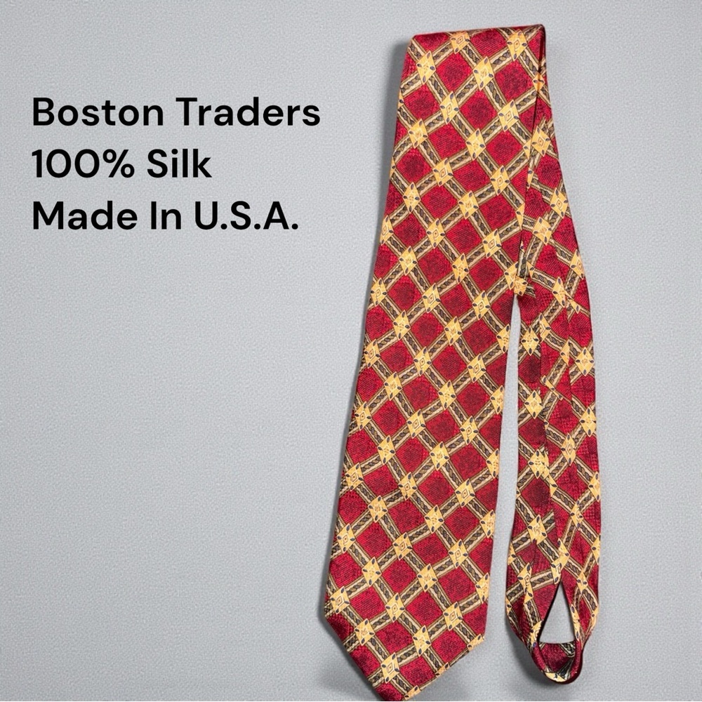 Boston Traders Vintage 100% Silk Tie Red Gold Geometric Pattern Made in USA